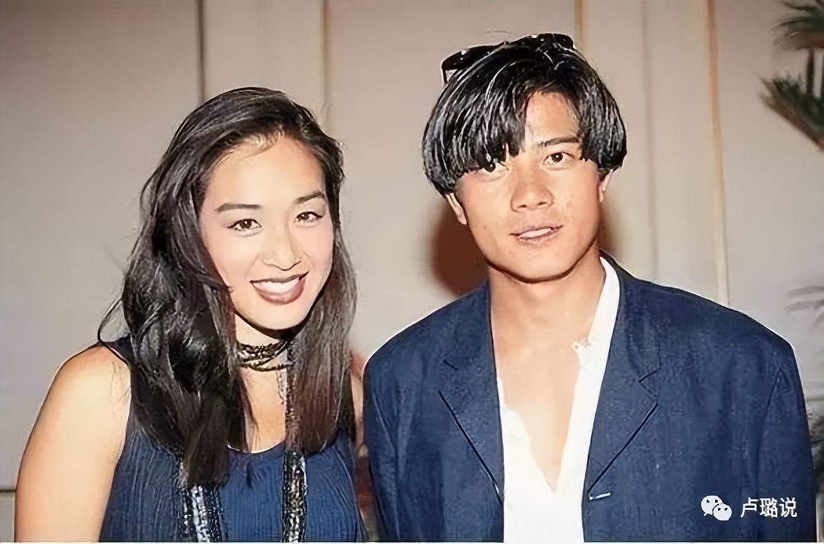 天王隐藏的“大老婆”,把持20亿财产,一生不婚不育,图的是啥?