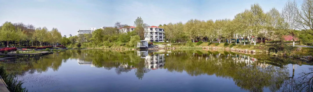 南京工业大学官网公示,明德厚学求实笃行