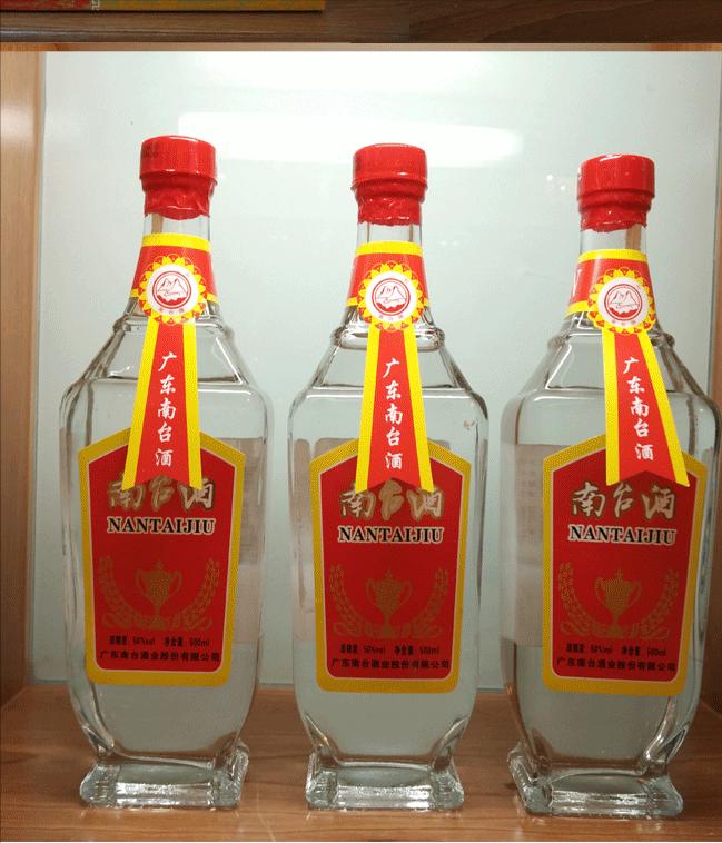 广东人请客常喝的三款廉价酒,广东人都爱喝什么酒