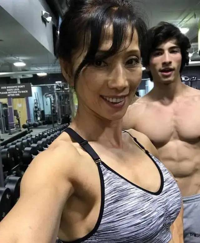 香港影坛红极一时10位女打星，4位是外籍明星，如今生存现状迥异