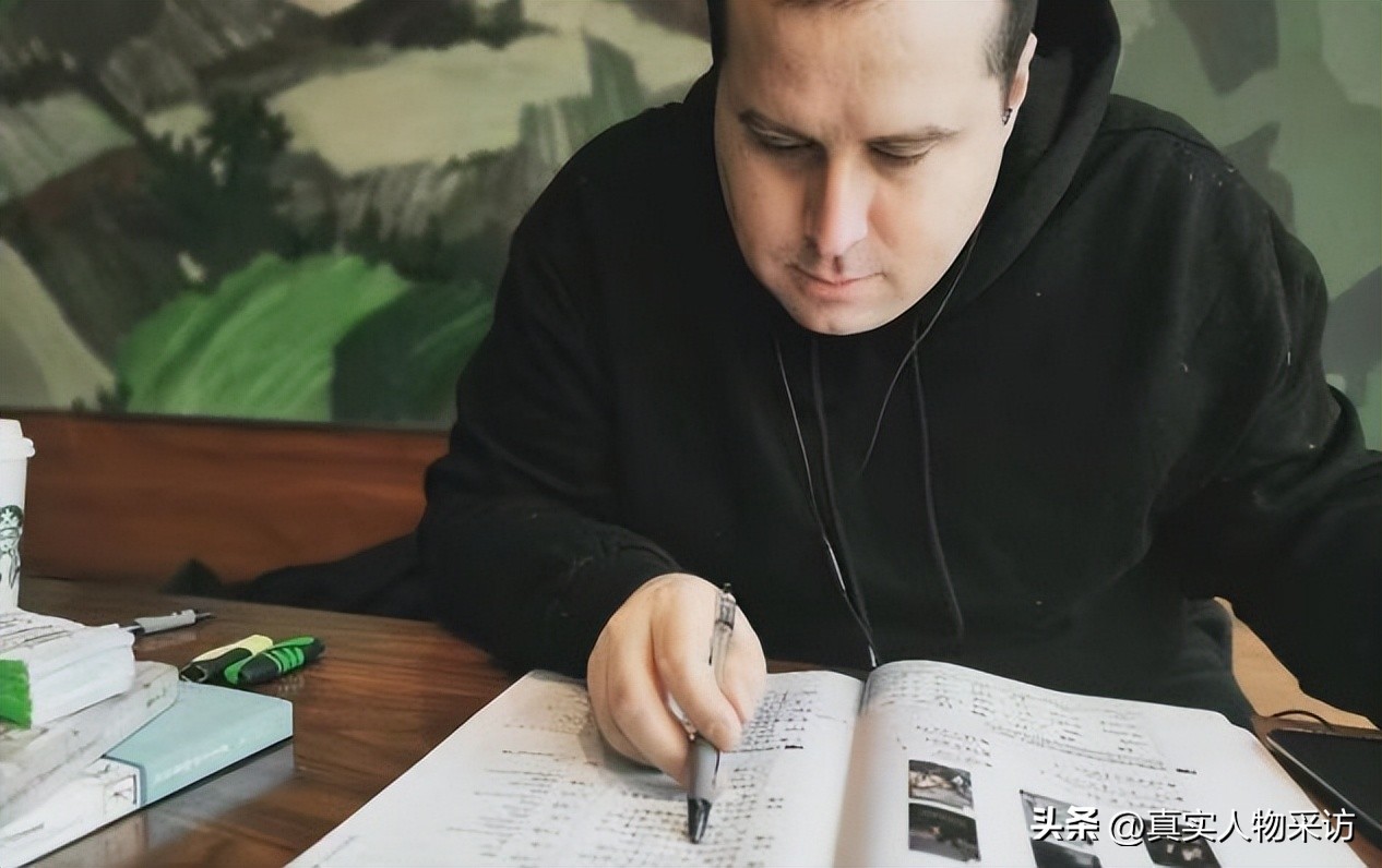 我，美国人，等待365天，终于拿到中国绿卡，那一刻差点哭了