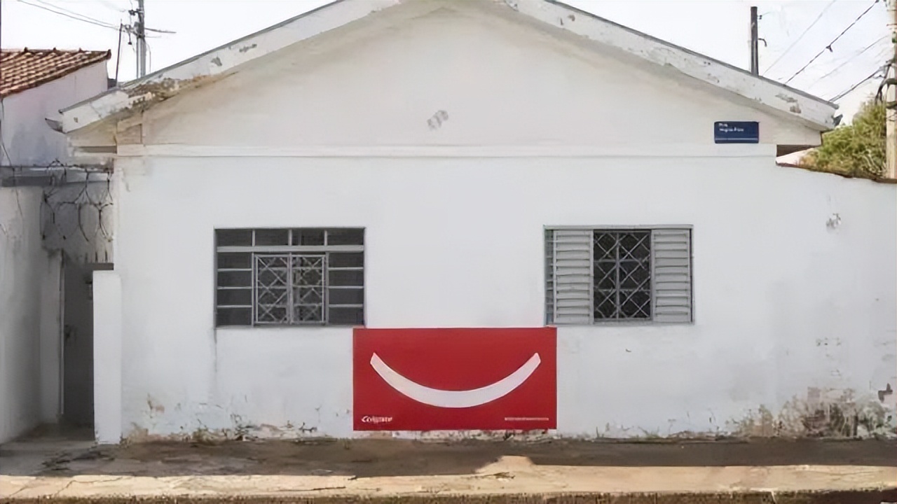 户外媒体广告哪些行业好,户外广告与网络广告的优劣势