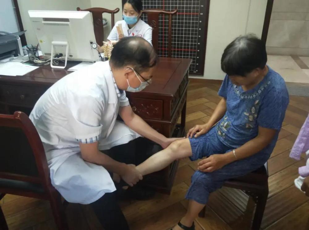 老年人腿脚没力吃什么药可以补充,老年人腿无力需要补充什么营养