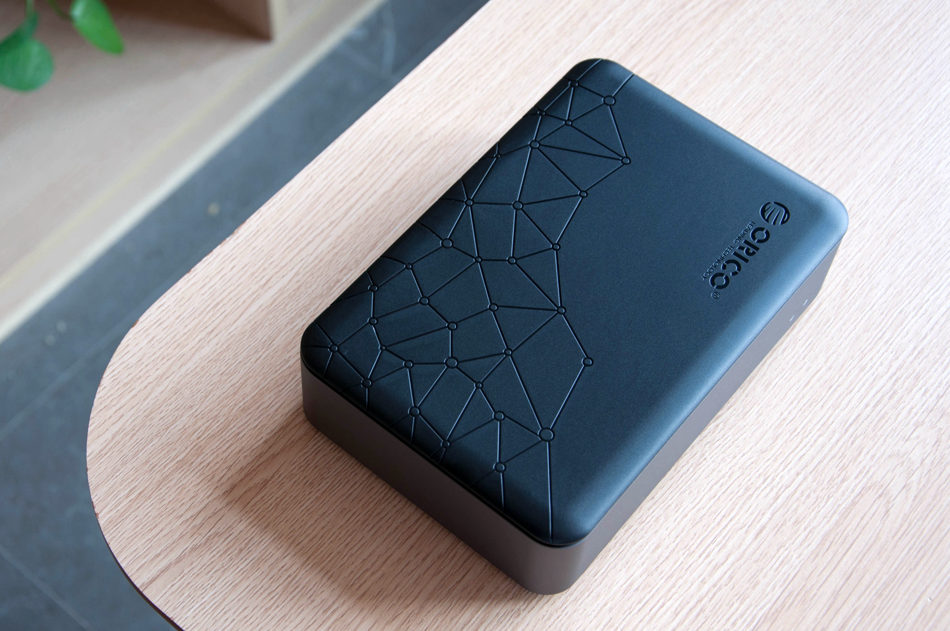 纭洏鍙榥as绉佹湁浜戜綆鎴愭湰,nas纭洏鐩掗樀鍒楃鏈変簯