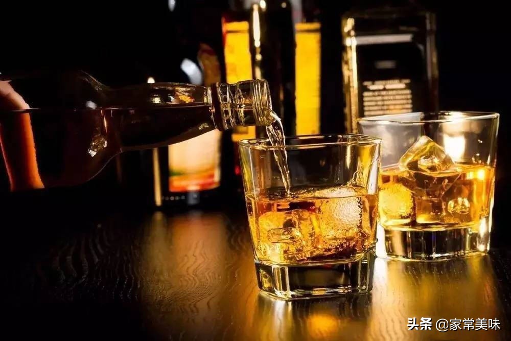 威士忌和白兰地的味道有什么不同,威士忌和白兰地喝法区别