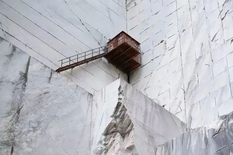 真正的鱼肚白,鱼肚白有什么特点