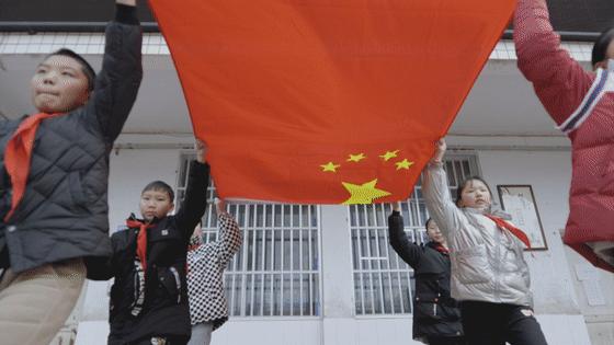 英雄之光丨每年3月28日，这里都会升起一面五星红旗……