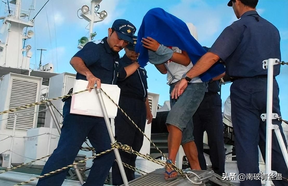 日本军舰潜入我国领海,胁迫中国渔民,詹其雄:敢来我就敢撞!