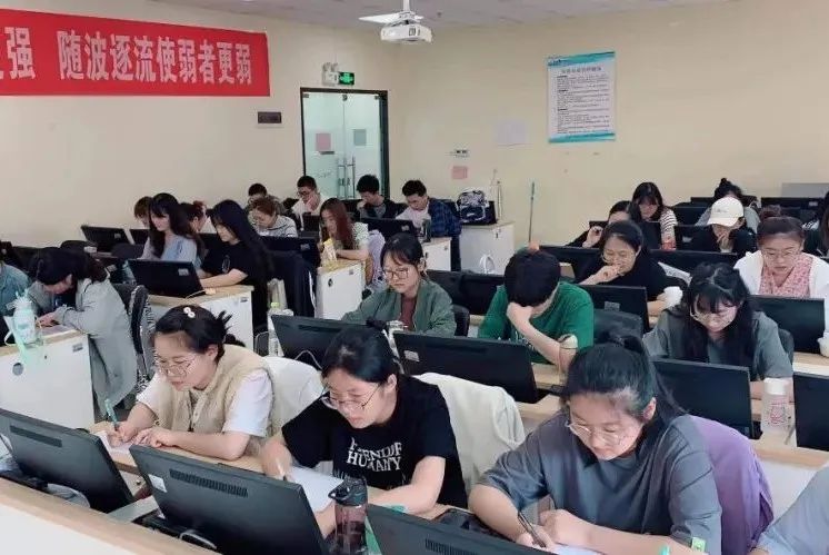 潍坊学院经营管理学院,潍坊职业学院连锁经营与管理