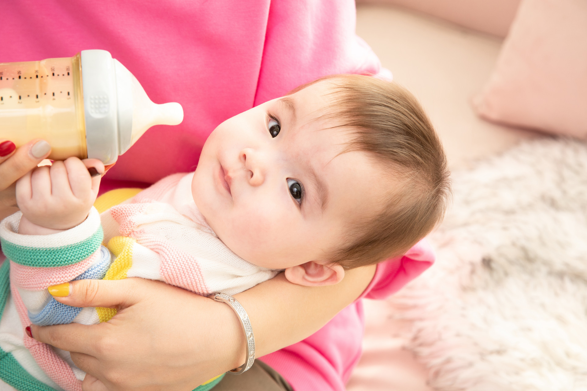 奶粉为什么不要盲目买贵的,a2奶粉官方辟谣