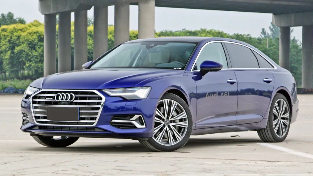 奥迪a6l怎样装全包围坐垫,奥迪a6l2023款后排坐垫