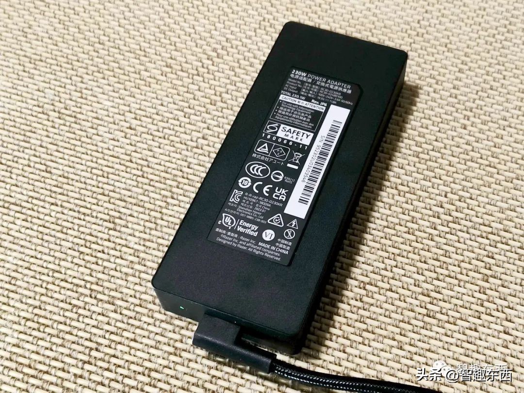 雷蛇灵刃14锐龙版深度测评,雷蛇灵刃14锐龙独显评测