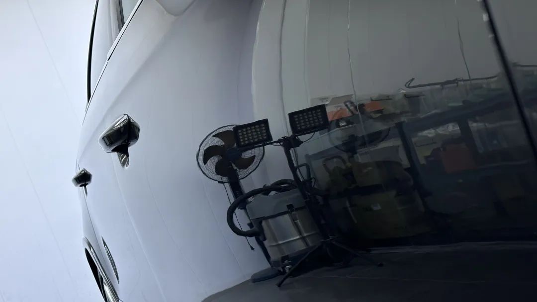 r36翻新改造全过程,大众r36这么老的车怎么还卖这么贵