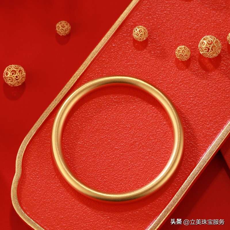 一个金手镯大概多少钱?如何买得更便宜取决于下面这三点