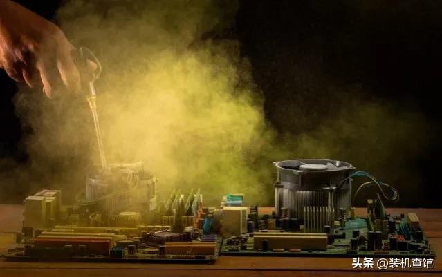 电脑的寿命一般几年,电脑的使用寿命一般是多久