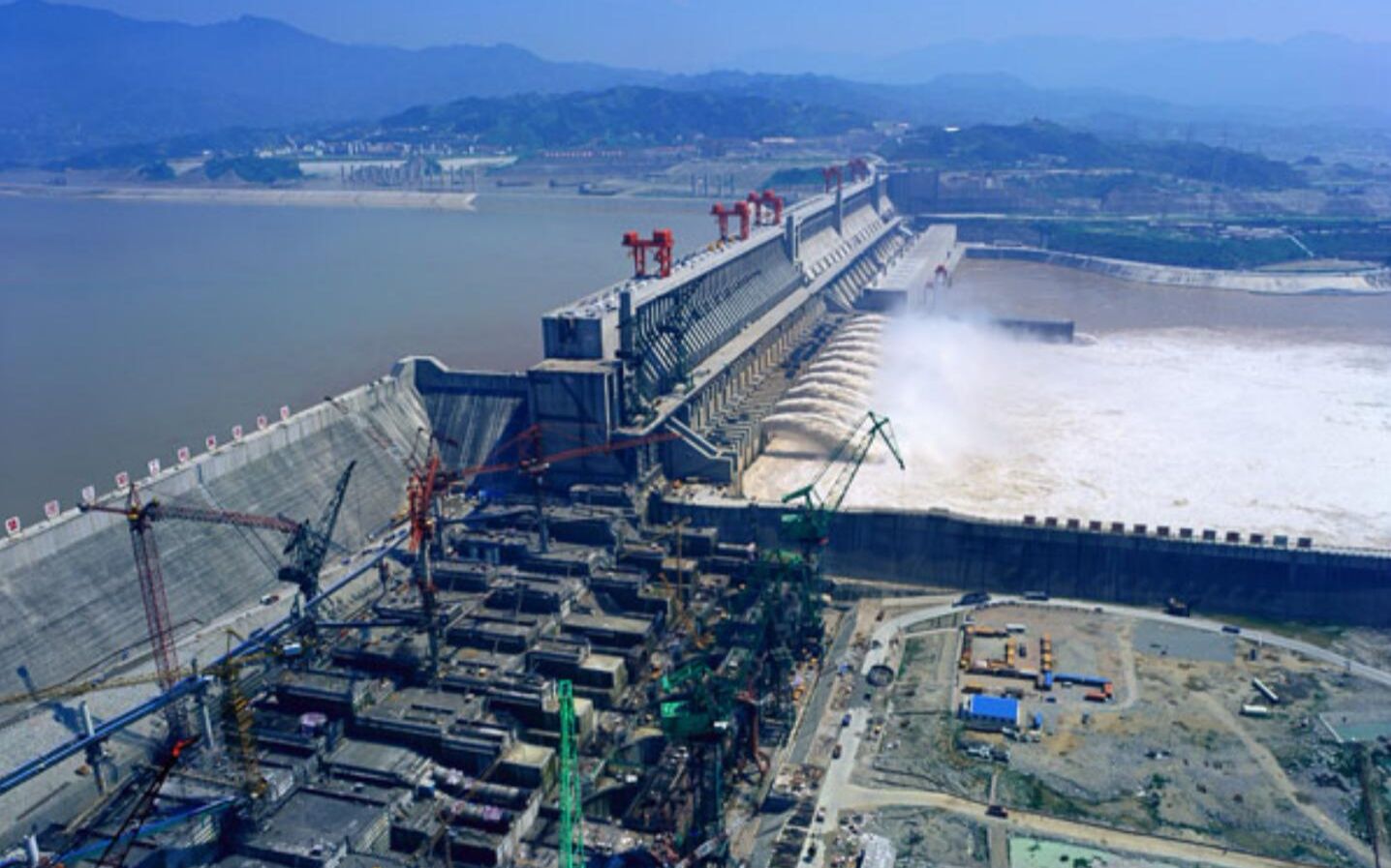 三峡大坝会影响到什么,三峡大坝能支撑多少年