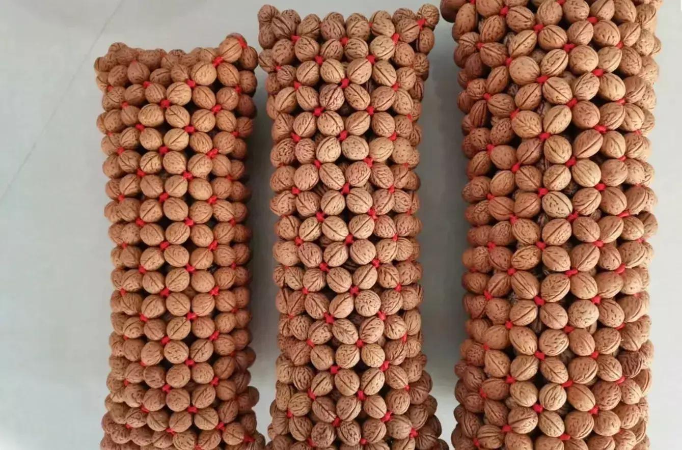 草绳制作新型机器,稻草加工致富项目