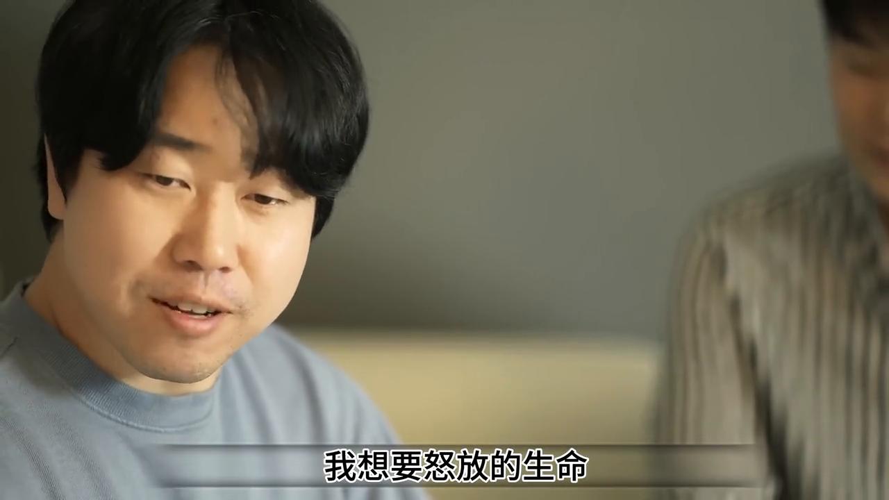 女子拍电影时发现胸下有颗痣，不小心落在片场，丈夫：我看不见了