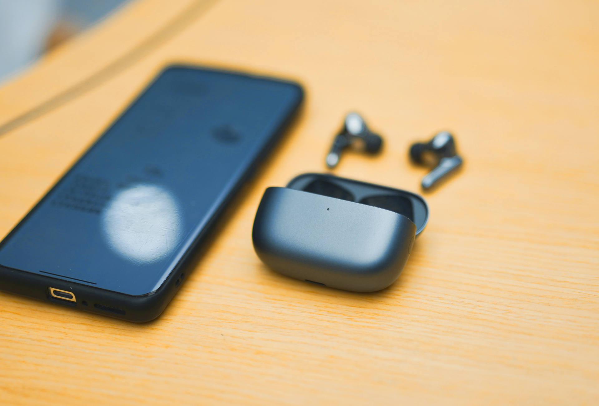 荣耀earbuds3pro电流声,荣耀earbuds3pro