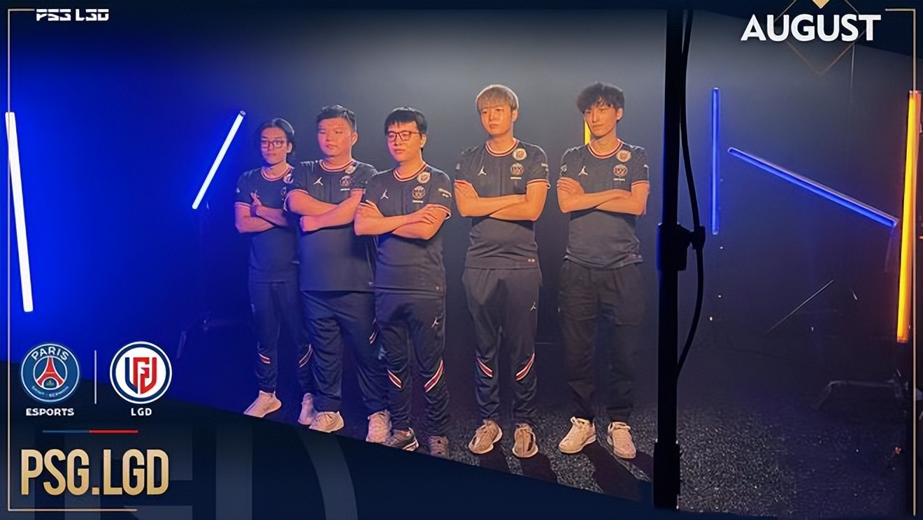 Dota2-连LGD都在“为爱发电”?ruru表示:LOL成绩差但却能赚钱