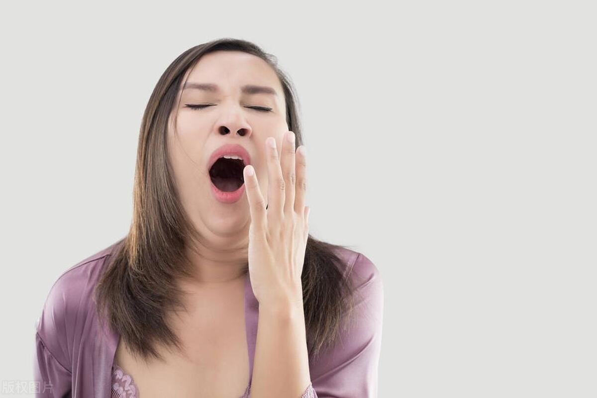 丈夫一天要打100多个嗝，还有难闻的气味，晚上打嗝把妻子臭醒了