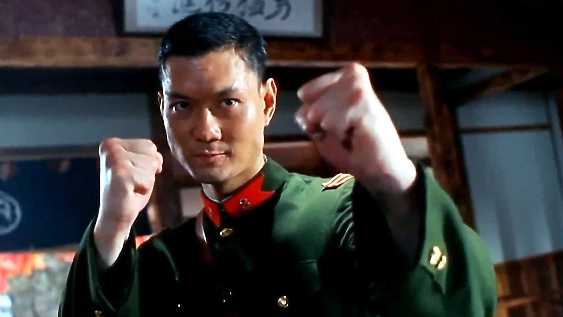 成龙是真功夫还是花拳绣腿,成龙评价李小龙的功夫是花拳绣腿