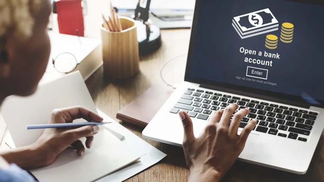 monzo银行卡申请攻略,英国银行选择及开户指南