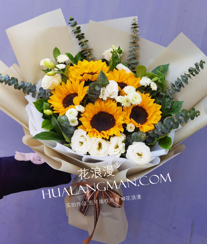 情人节送自己的花要什么花好,情人节送什么花最好看最浪漫