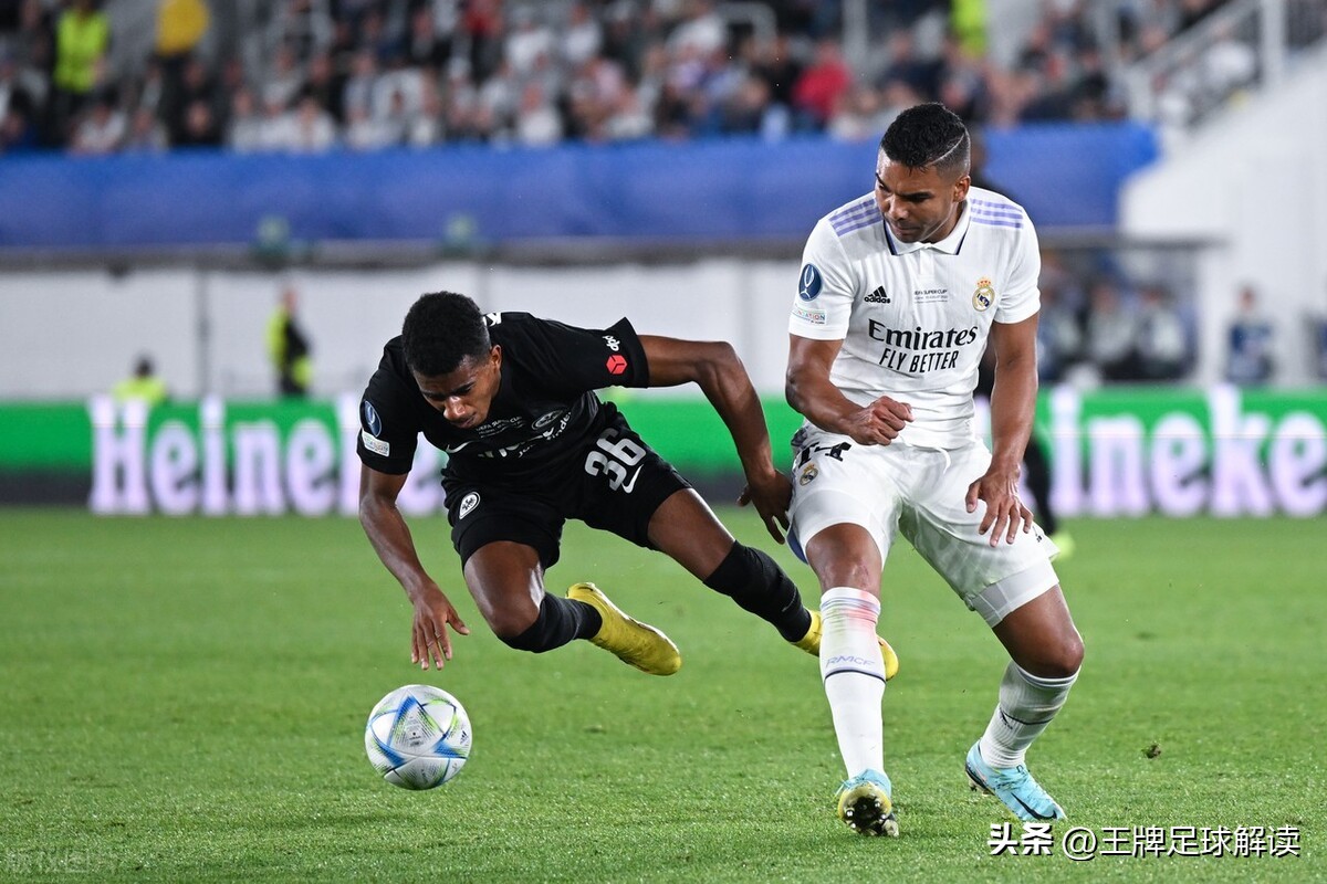 穆里尼奥曼联下课视频,穆里尼奥率领曼联绝杀