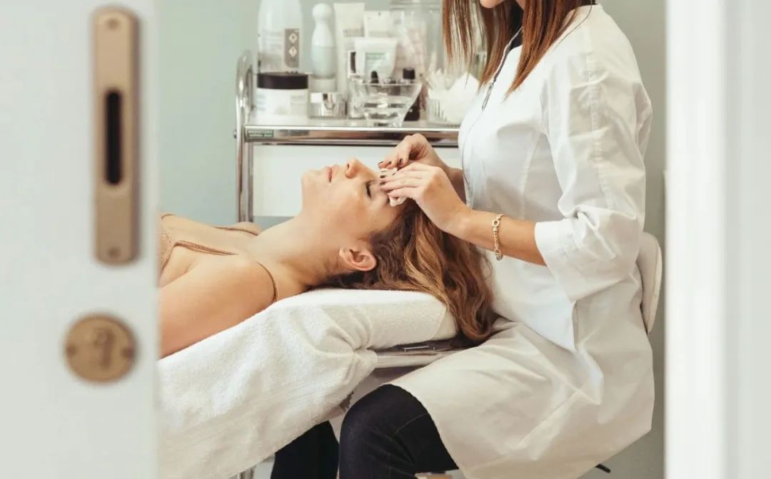 美容仪市场新规,美容仪行业的市场前景如何