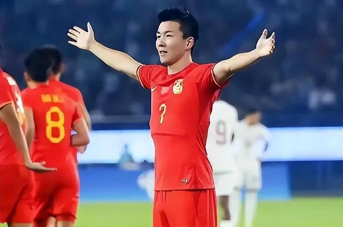 0-2！0-0！亚洲杯大乱，2大鱼腩立功，中国男足出线反转，4分有戏