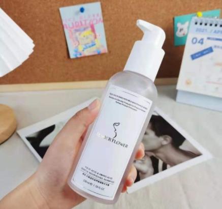 什么洗发水控油不脱发,适合妈妈用的防脱发洗发水