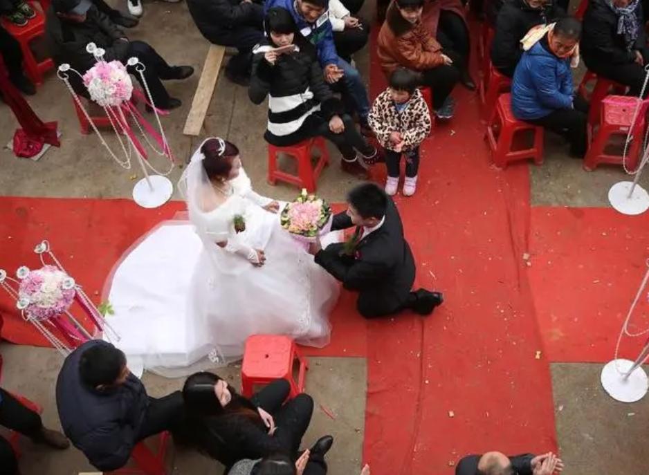 闹婚新郎当场死亡判刑,新郎猝死伴郎获刑