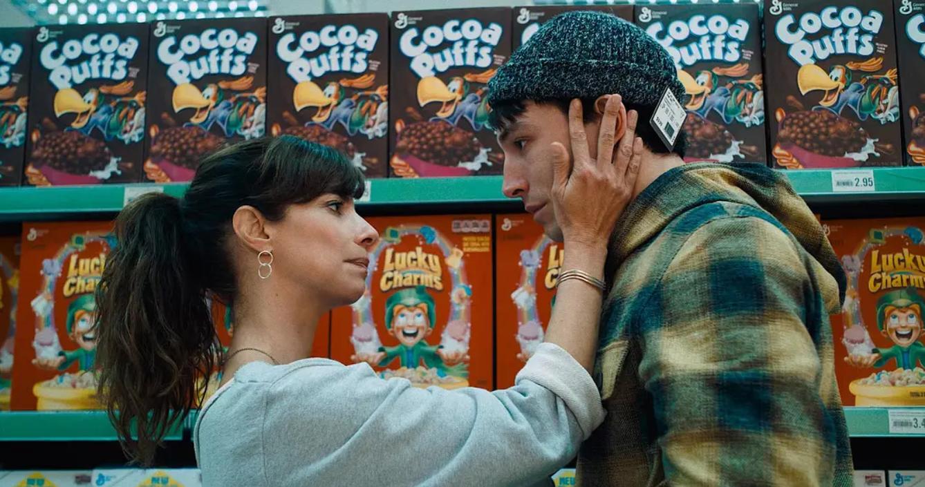 一口气看完闪电侠全篇,两小时看完闪电侠