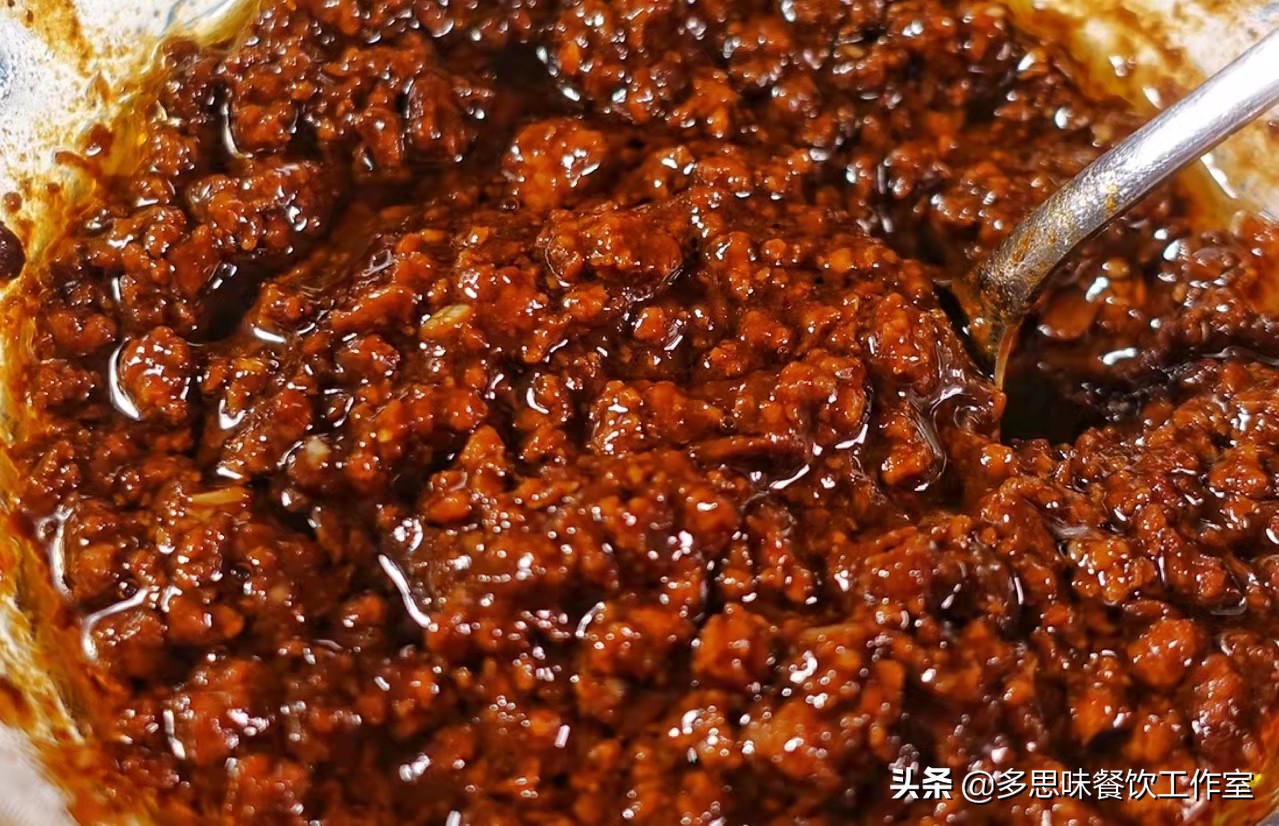 家常酱料怎么调好吃,酱料的100种做法万能酱摆摊烧烤