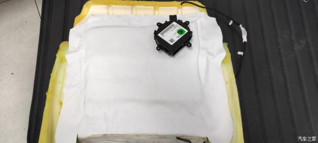 2021年宝马7系的座椅通风,夏日用车宝马