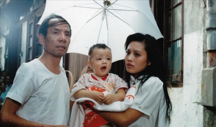 “狂野性感”的宁静，混娱乐圈无人敢*规则潜**，情史劲爆火辣