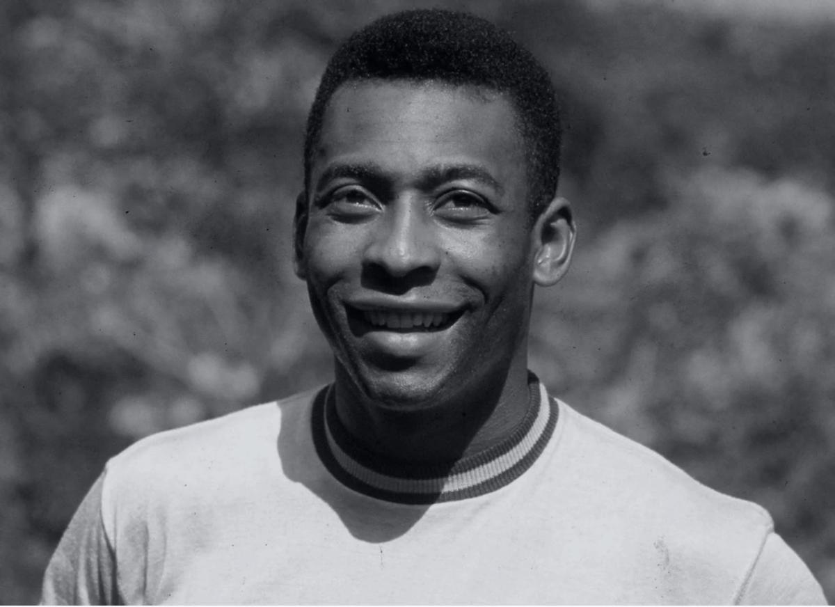 巴西传奇后卫去世,巴西球王贝利个人资料简介