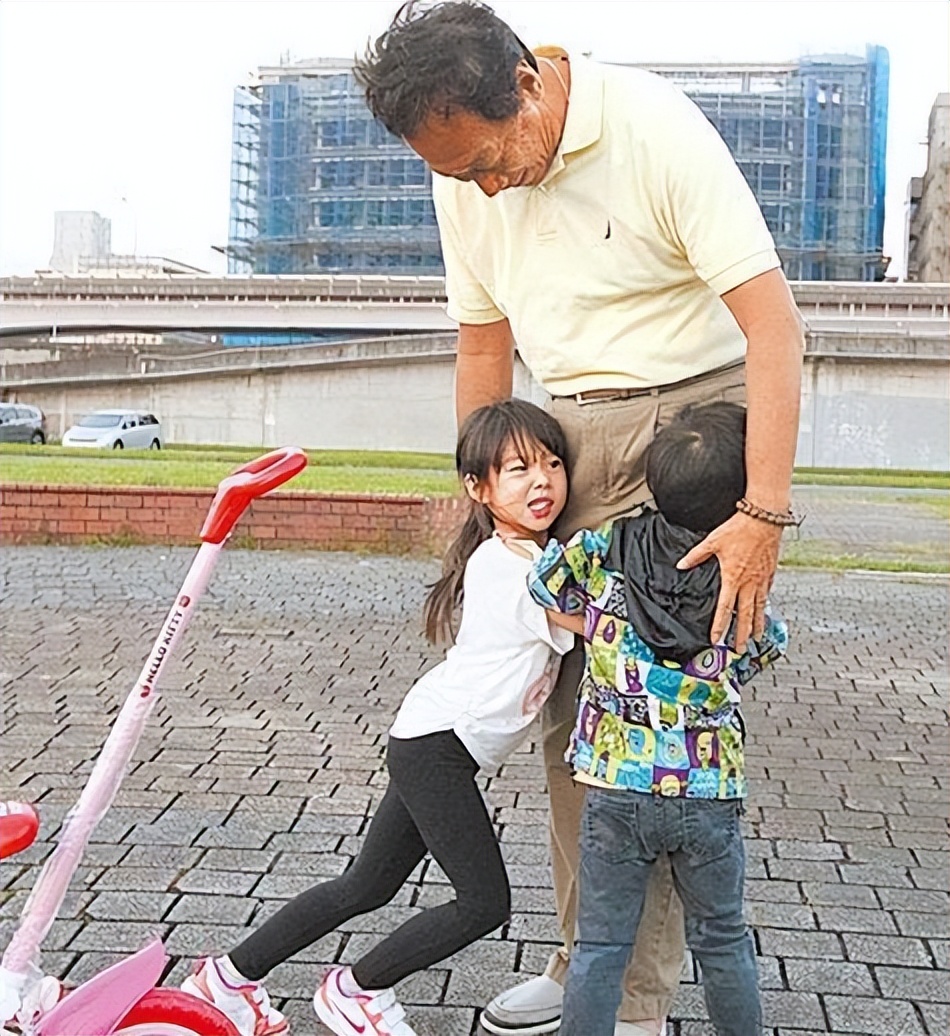 郭台铭创业史完整版,郭台铭发家史完整视频