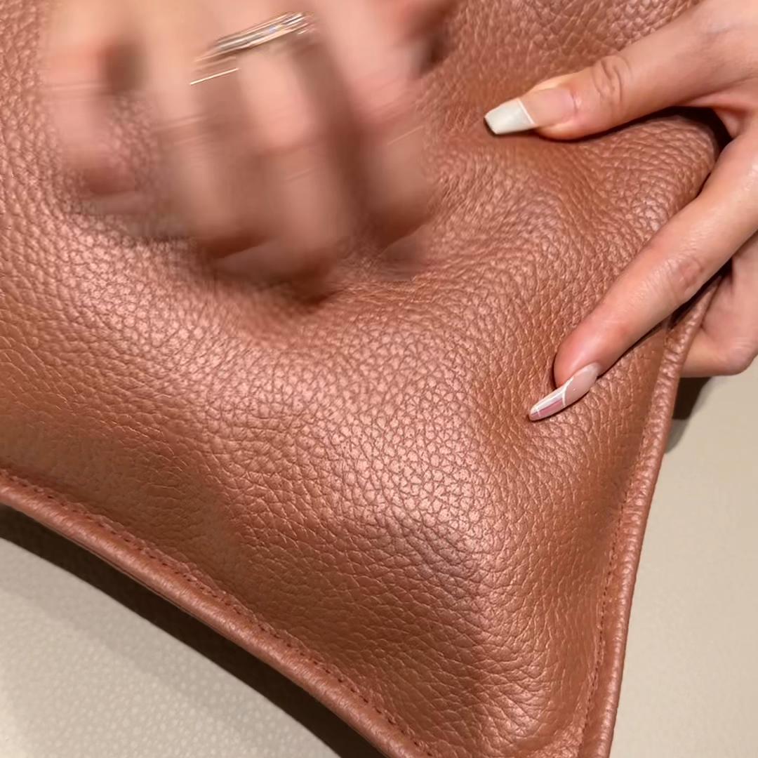 猫抓皮沙发什么颜色最好看又时尚,防猫抓皮沙发小户型客厅