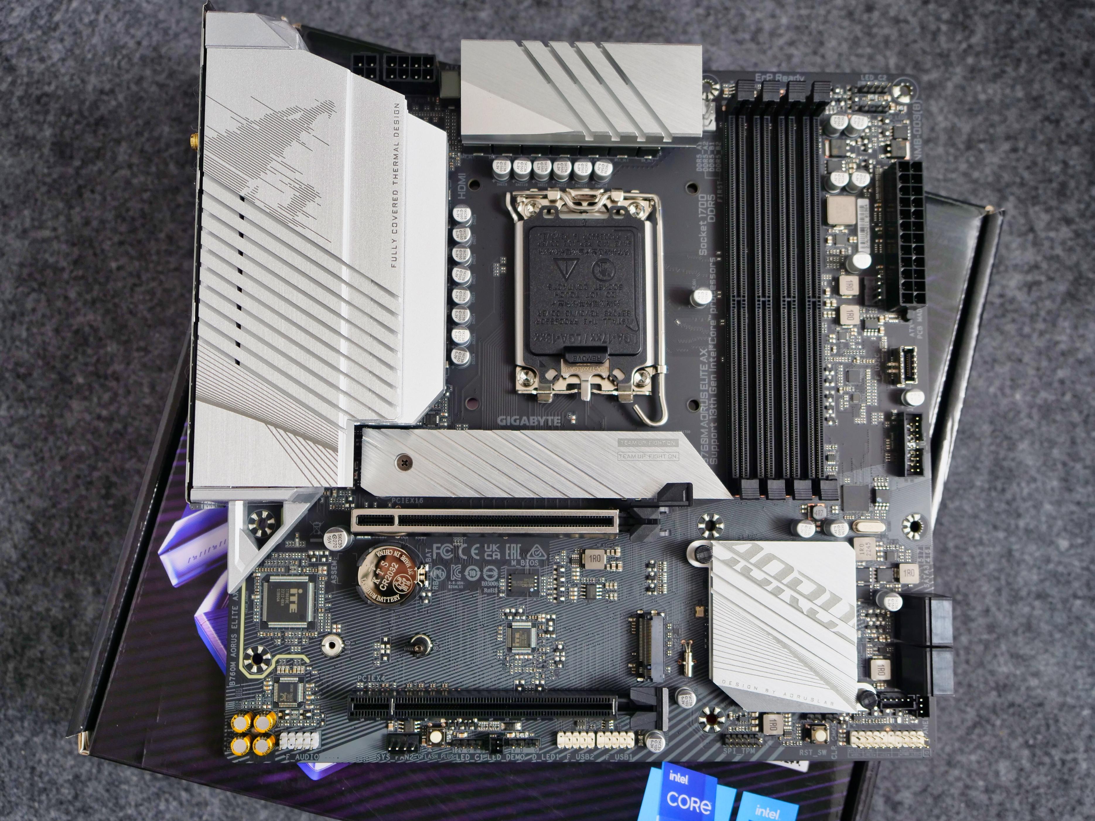 技嘉b760m小雕ddr5测试,技嘉b760mddr5小雕支持神光同步吗