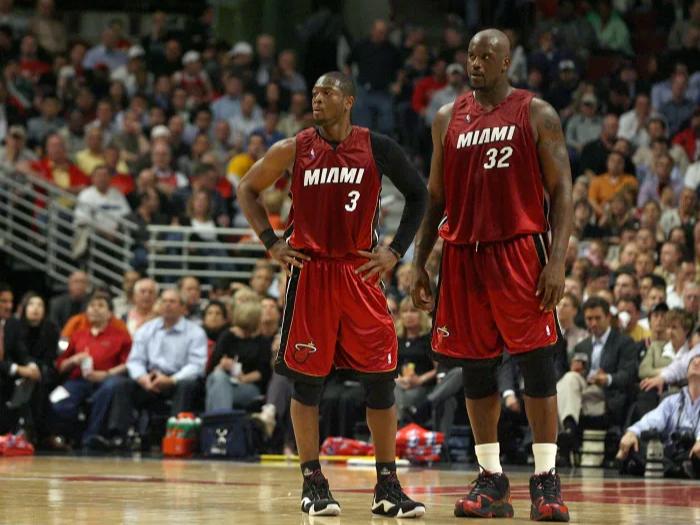 美媒评00年代20佳球队：姚麦火箭第17，小皇帝第10，GDP屈居次席