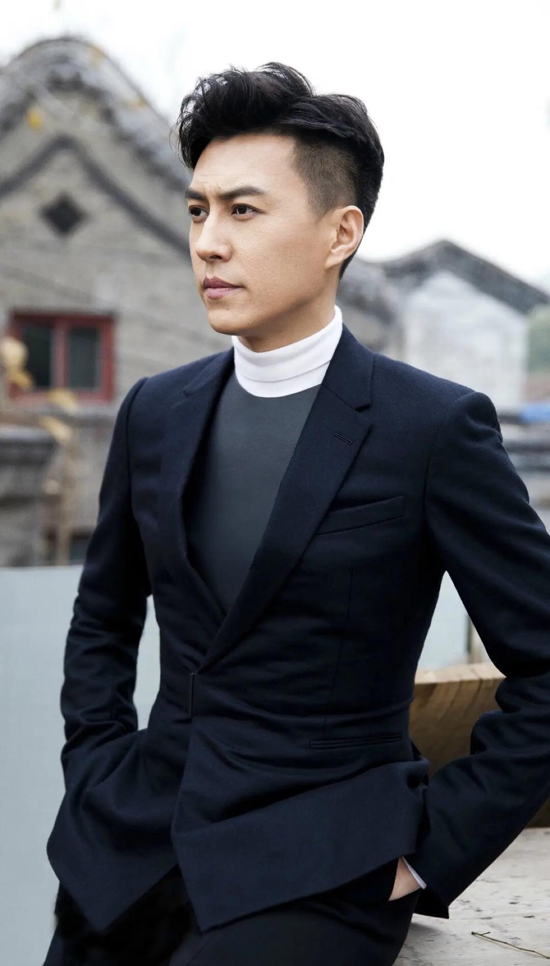 72岁老太太跨越1700公里去见网友,72岁老太跨越1700公里见男网红