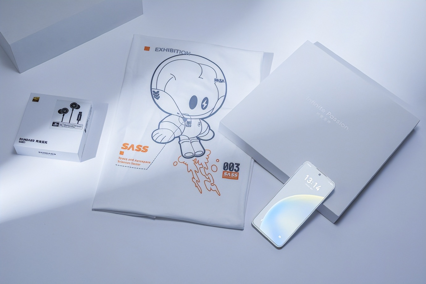 你是白色控吗？白色经典手机，你第一时间想起谁？