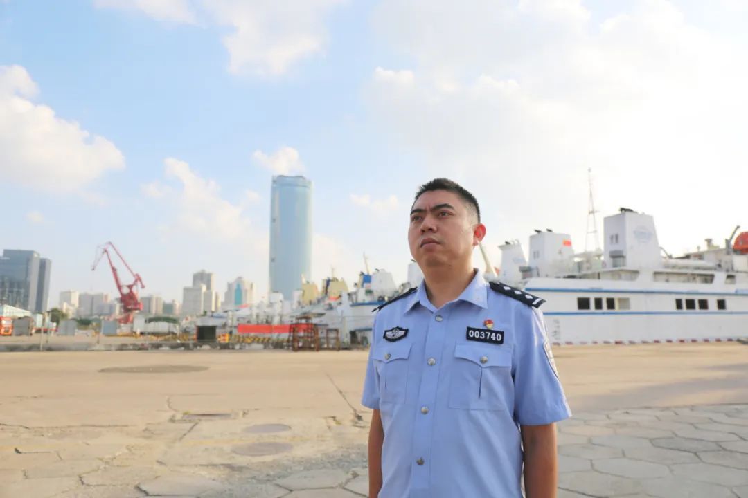 2022年海南省公安机关“十佳人民警察”候选人事迹展播：符健