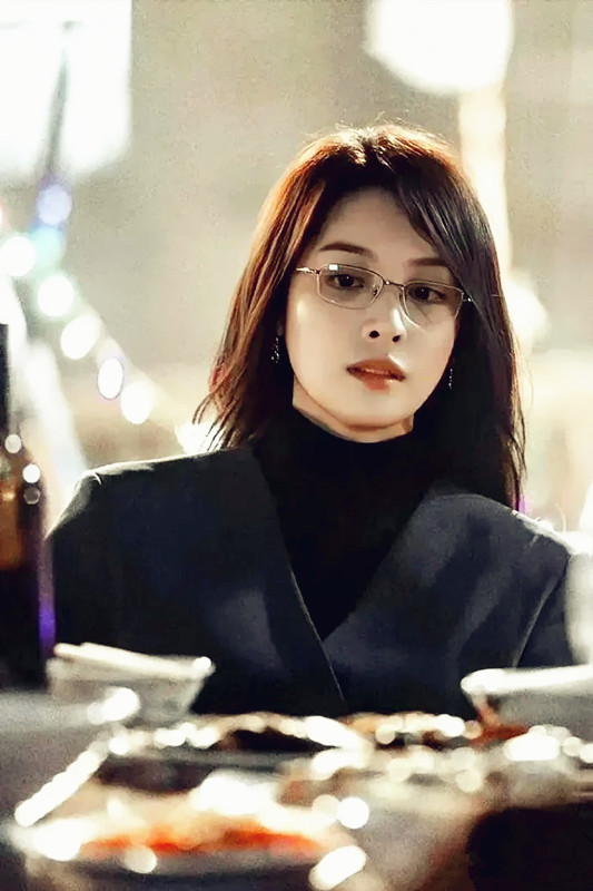 《狂飙》中的女人，高叶自己化妆，隆妮穿搭挺飒，李一桐演技粗糙