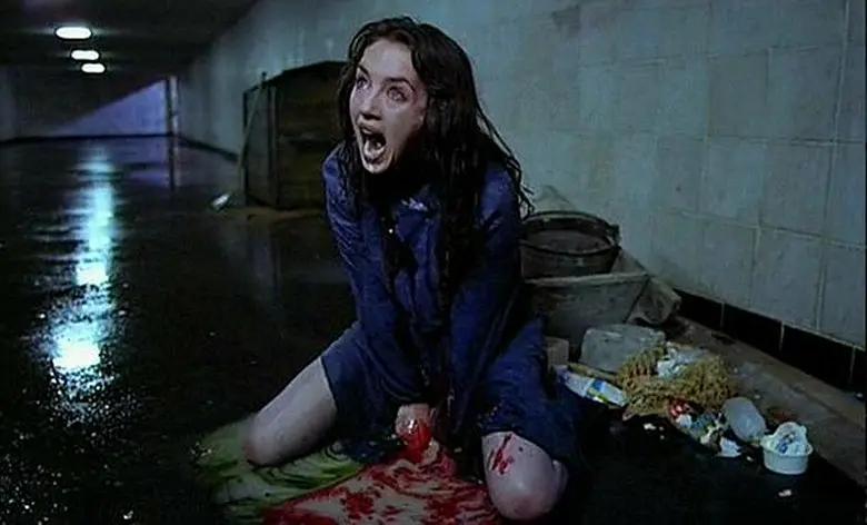 伊莎贝拉阿佳妮疯魔,阿佳妮伊莎贝尔疯魔