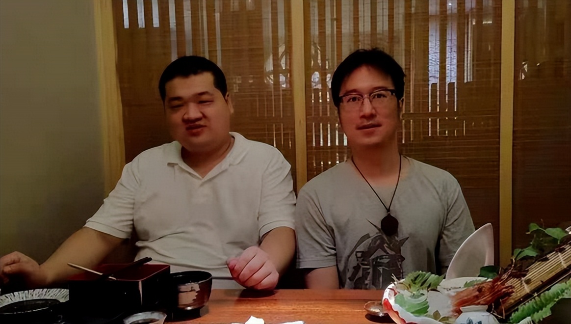 永劫制作人被玩家拿捏?散个步被铁粉认出,对他设计思路了如指掌