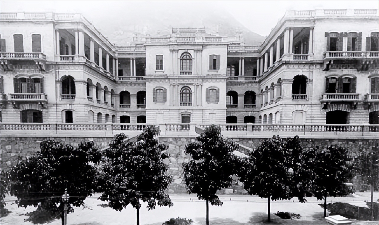 300万在香港能买到多少平方的房子,300万在香港能买到多大的房子