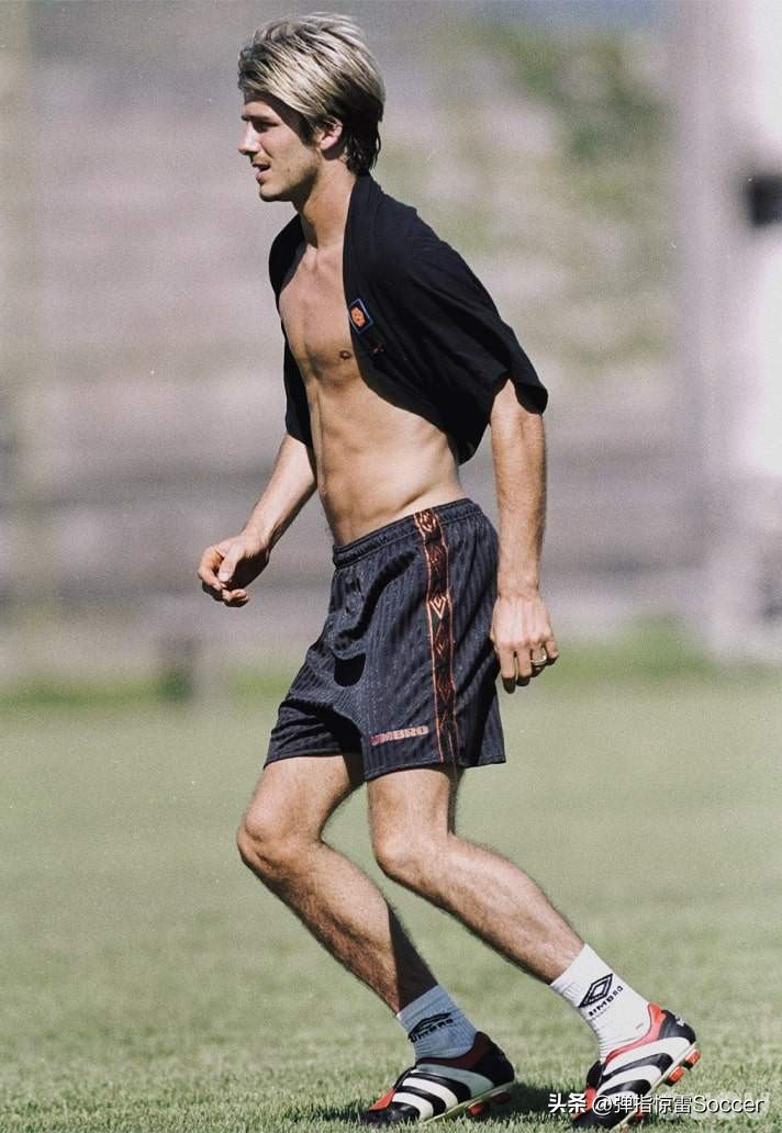 脚感最棒的阿迪达斯足球鞋,阿迪达斯猎鹰足球鞋特点